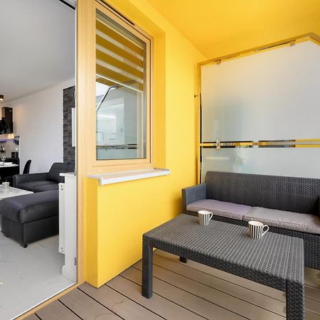 Jantar Apartamenty - Miodowy Dom City Center Kołobrzeg Exterior foto